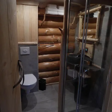 Chalet En Rondins De Bois, Pyrenees Emotions * Malvézie