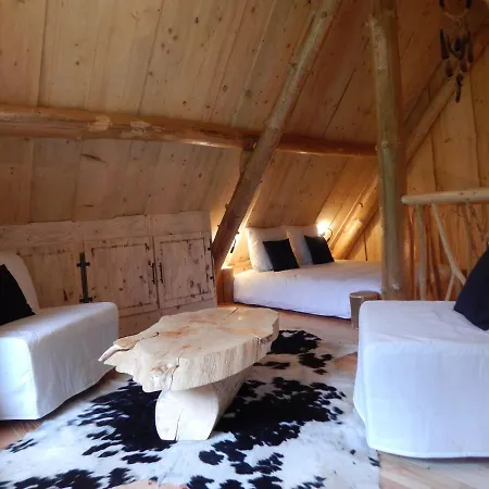 Chalet En Rondins De Bois, Pyrenees Emotions Malvézie